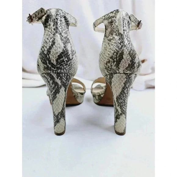 Vince Camuto Size 5.5M Women's Snake Print Adjustable Ankle Strap Open Toe Shoes - Picture 13 of 14
